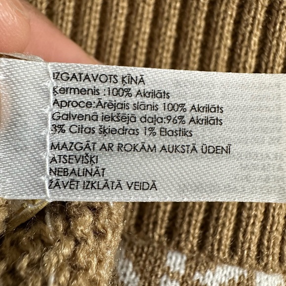 Michael Kors Women's Brown and Cream Scarf-wraps - Picture 8 of 8